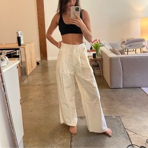 Source Unknown White Trousers